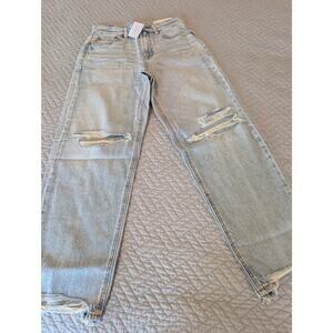 American Eagle Jeans Women's Size 2 Short Light Blue Ripped Super High-Waisted